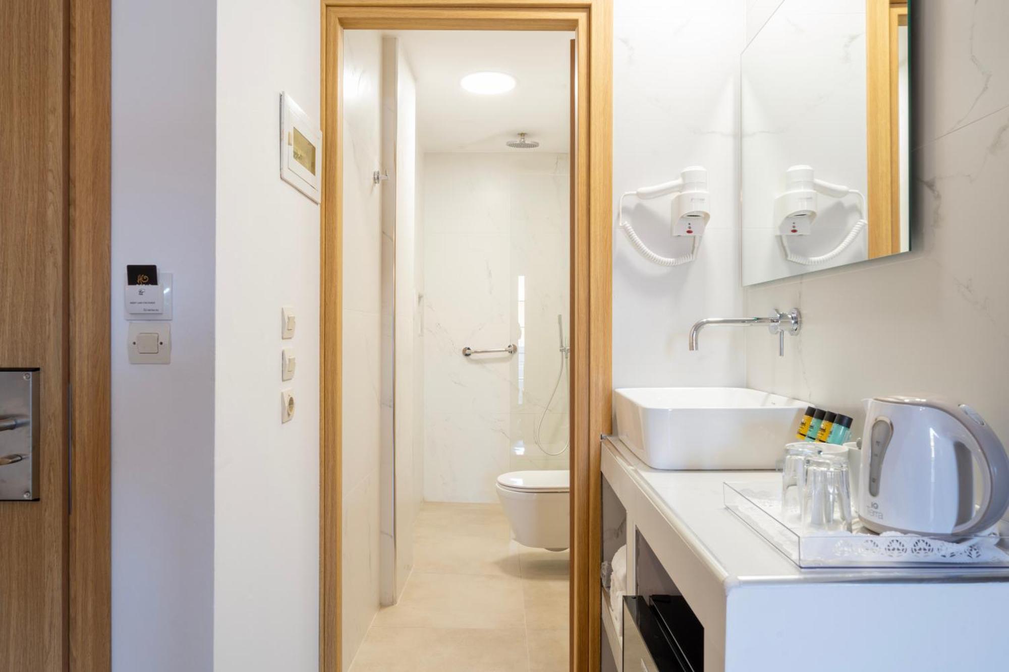 Oscar Hotel Laganas Eksteriør billede